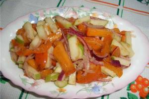 Салат из хурмы