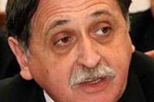 Поздравления Президента выглядят примерно так: "Услышу каждого, но не слышу никого"