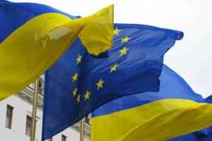 Провластным политикам было бы полезно проинформировать украинцев о преимуществах европейского отдыха