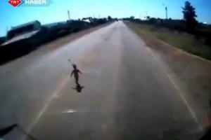 На Ровенщине участковый спас жизнь трехлетнему малышу
