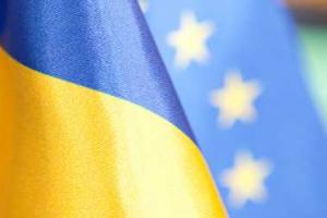Пока Азаров говорит об ассоциации с ЕС, там переориентировались на Алжир и Марокко 