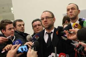 Суд по делу Власенко продолжит свое заседание сегодня