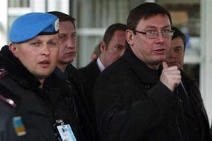 Это - не ваша война. Парада победы не будет!