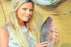 Дану Борисову укусила зубастая рыба
