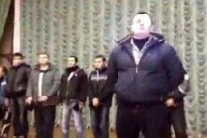 В Дом профсоюзов на допрос привезли очередных "титушек"