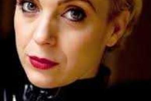 Актриса Аманда Аббингтон может умереть из-за "Шерлока"
