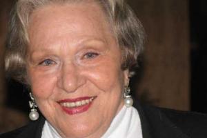 Актриса Римма Маркова попала в больницу