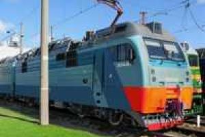«Укрзализныця» начинает обновление локомотивного парка