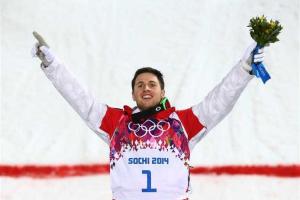 Канадец Билодо сохранил свой титул Олимпийского чемпиона в могуле