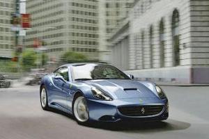 Названа дата премьеры новой Ferrari California