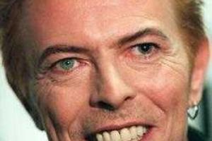 Дэвид Боуи стал лучшим певцом
