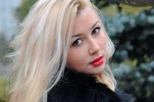 Дочь Заворотнюк не обедает в студенческой столовке 