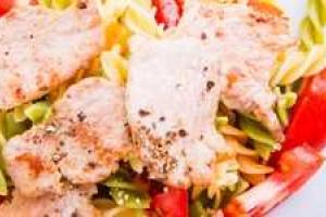 Фузилли со свининой в устричном соусе