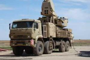Из России в Крым переброшены две батареи зенитных ракетно-пушечных комплексов