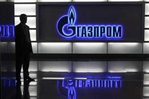 Акции газового монополиста "Газпром" и российских бирж упали на 10%