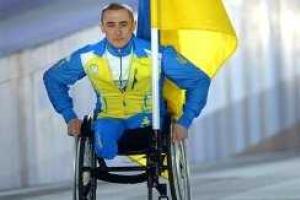 Украинские паралимпийцы устроили акцию протеста прямо на церемонии награждения в Сочи