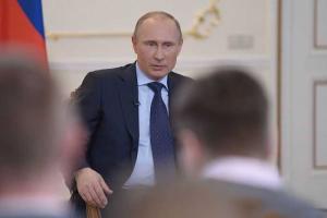 Bloomberg: Путин срочно созвал своих олигархов
