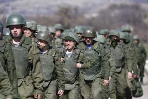 Россия накапливает наступательное вооружение на границе с Украиной - адмирал Кабаненко