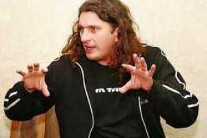Кузьма Скрябин написал книгу про армию и паштет
