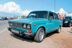 "АвтоВАЗ" прекратил поставки автомобилей в Украину