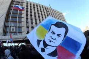 Сепаратистами в Донецке и Луганске руководят люди Ахметова и Ефремова