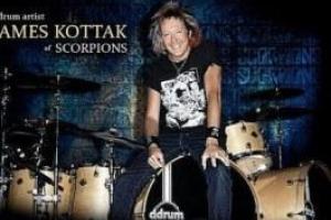 Ударника группы "Scorpions" посадили в тюрьму за неприличные жесты