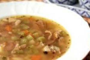 Рассольник с перловкой