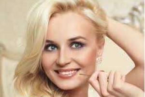 Полина Гагарина будет жить вместе с парнем