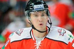 ХК "Донбасс" продлил контракт с форвардом Белухиным