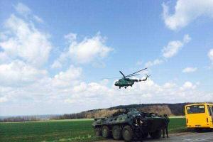 Боевики в Славянске обстреляли вертолет с медиками. Есть раненый