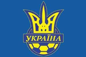 В четырех областях Украины запретили проводить футбольные матчи 
