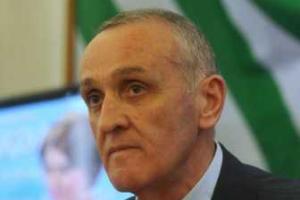 В Абхазии произошла попытка силового захвата власти