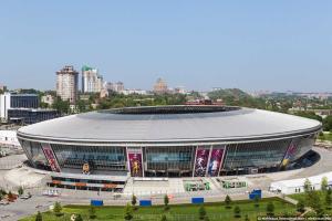 На стадионе "Донбасс Арена" началась акция "За мирный Донбасс!"
