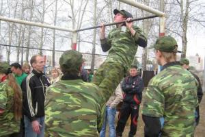 Женщины - нардепы Украины инициируют проведение в школах уроков по НВП