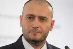 Ярош просит власть вооружить его ребят на востоке Украины