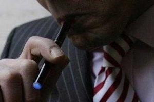 Пожилой британец погиб от взрыва электронной сигареты