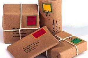 "Укрпочта" теперь будет принимать посылки в открытом виде 