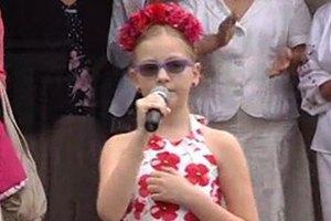 10-летняя дочь Яценюка приняла участие в кастинге "Голос. Дети"