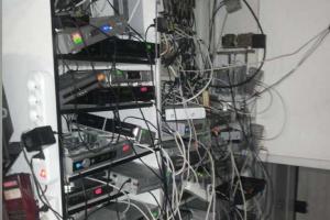 На Львовщине милиционеры разоблачили "телевизионных пиратов"
