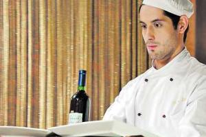 Марк Богатырев из "Кухни" приготовил... огузок