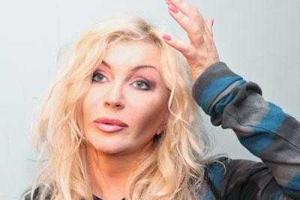 Ирина Билык читает мораль продюсеру Никитину и его "подопечным"