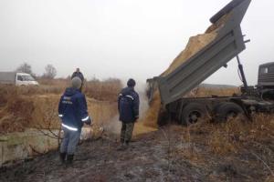 Киевская область: спасатели продолжают борьбу с горящими торфяниками