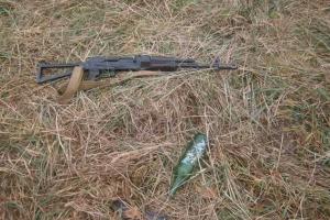 В Ровенской области задержан автомобиль с оружием