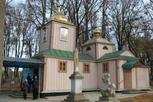 В Ровно разыскивают перступника, ограбившего церковь