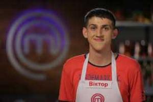 Виктор Викторович заставил плакать учасников шоу "МастерШеф 4" 