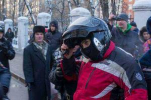 В Москве защитники Навального побили прокремлевских активистов