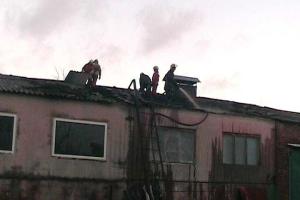 Спасатели ликвидировали пожар на территории конной школы в Сумах