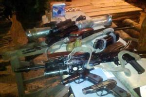 На Донетчине местный житель хранил у себя дома арсенал оружия