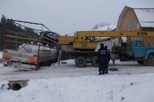 В Бучацком районе спасатели вытащили из кювета грузовик