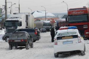 Ситуация на автодорогах в Херсонской области постепенно стабилизируется